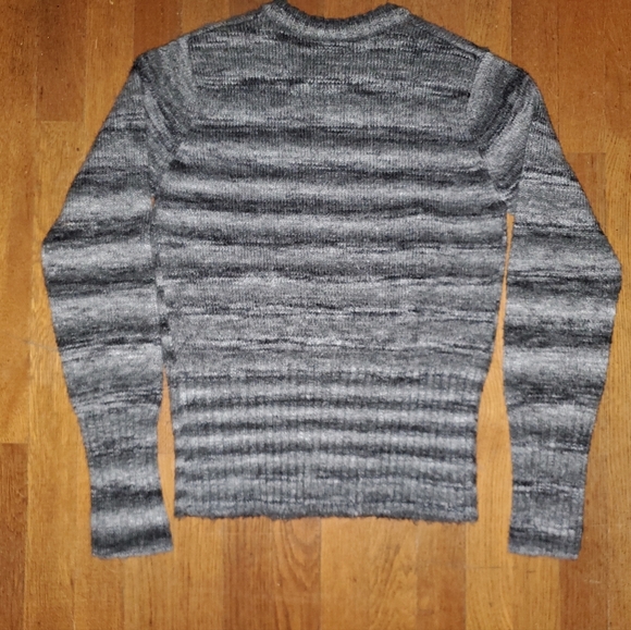 Columbia Striped Crew Neck Sweater - Picture 8 of 9